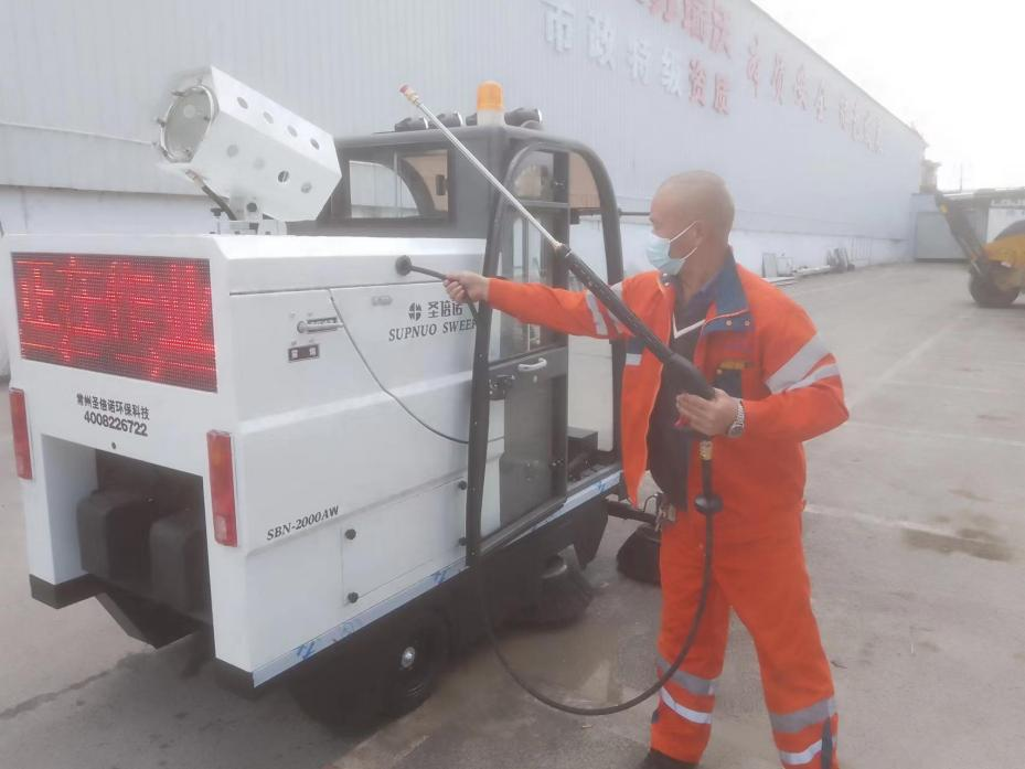 长兴龙马快速清扫车